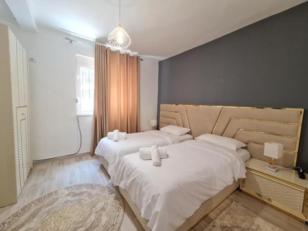 Home Center Korce Exterior foto